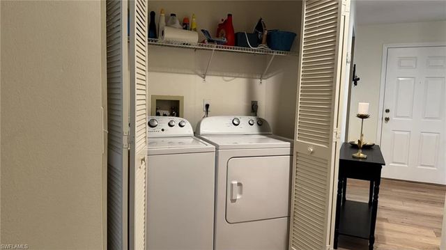 9828 Luna CIR H202, Naples, FL 34109