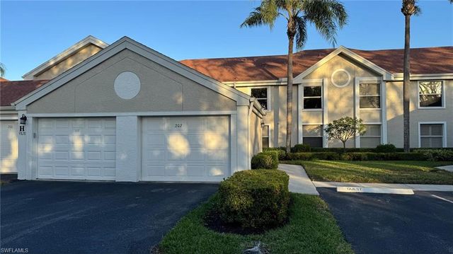 9828 Luna CIR H202, Naples, FL 34109