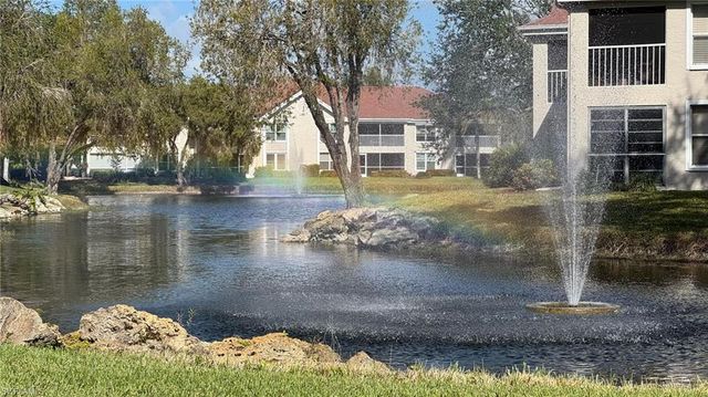 9828 Luna CIR H202, Naples, FL 34109