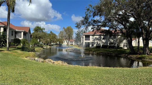 9828 Luna CIR H202, Naples, FL 34109