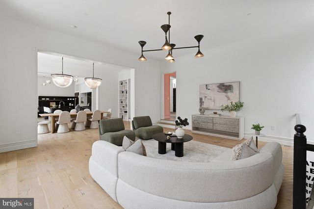 4929 LOWELL ST NW, Washington, DC 20016