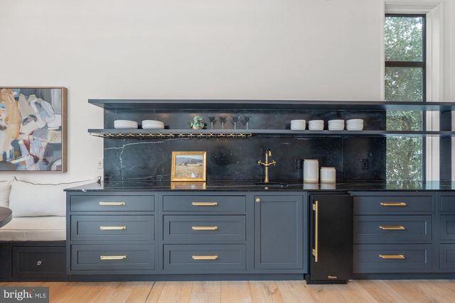 4929 LOWELL ST NW, Washington, DC 20016