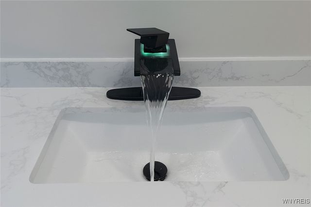 3634 Moyer Road, Wheatfield, NY 14120