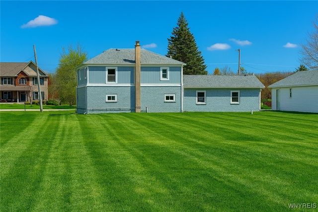 3634 Moyer Road, Wheatfield, NY 14120