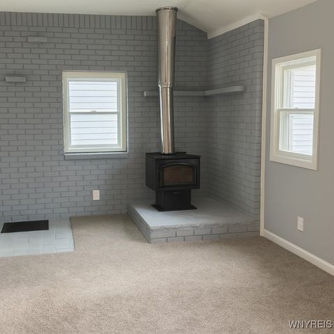 3634 Moyer Road, Wheatfield, NY 14120