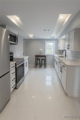 3634 Moyer Road, Wheatfield, NY 14120