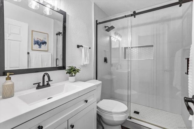 1964 Missouri St 2, San Diego, CA 92109