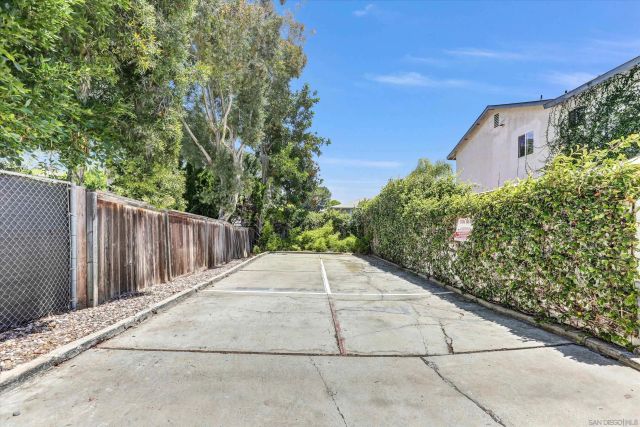 1964 Missouri St 2, San Diego, CA 92109