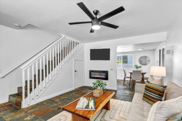 1964 Missouri St 2, San Diego, CA 92109