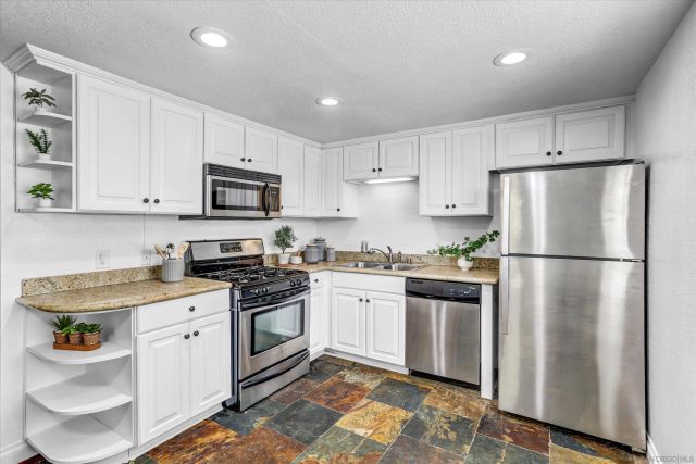 1964 Missouri St 2, San Diego, CA 92109