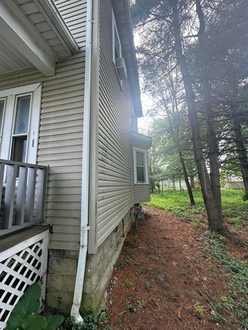 249 S Burgess Avenue, Columbus, OH 43204