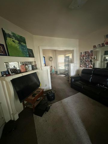 249 S Burgess Avenue, Columbus, OH 43204