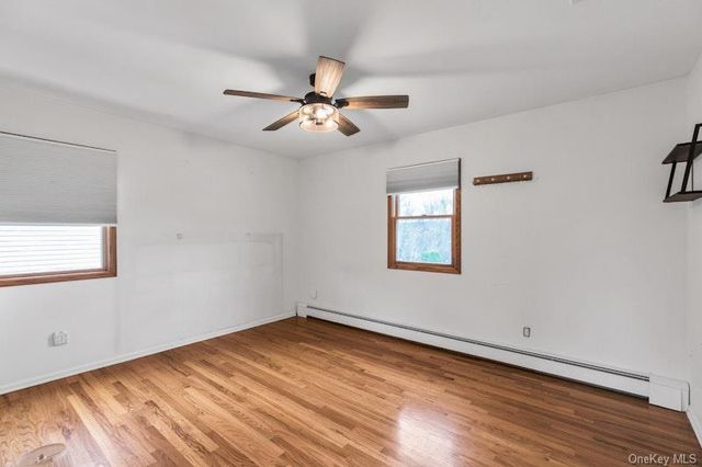 3 Bayview Place, Locust Valley, NY 11560