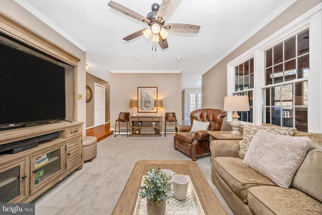 925 SUNSET VALLEY DR, Sykesville, MD 21784