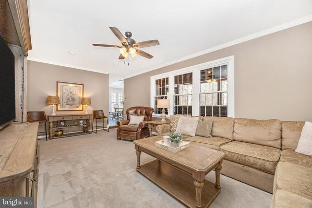 925 SUNSET VALLEY DR, Sykesville, MD 21784