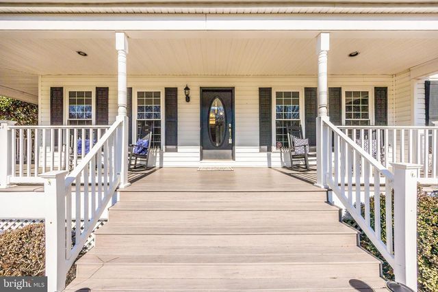 925 SUNSET VALLEY DR, Sykesville, MD 21784