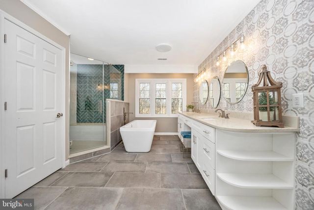 925 SUNSET VALLEY DR, Sykesville, MD 21784