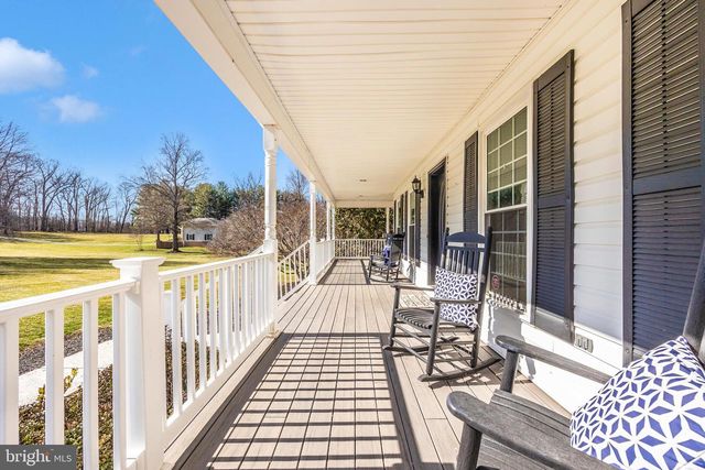 925 SUNSET VALLEY DR, Sykesville, MD 21784