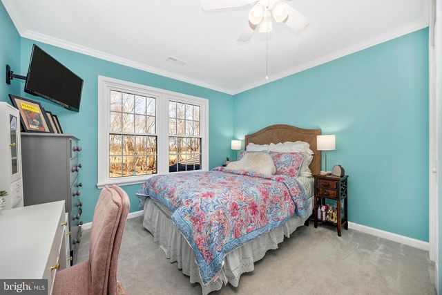 925 SUNSET VALLEY DR, Sykesville, MD 21784