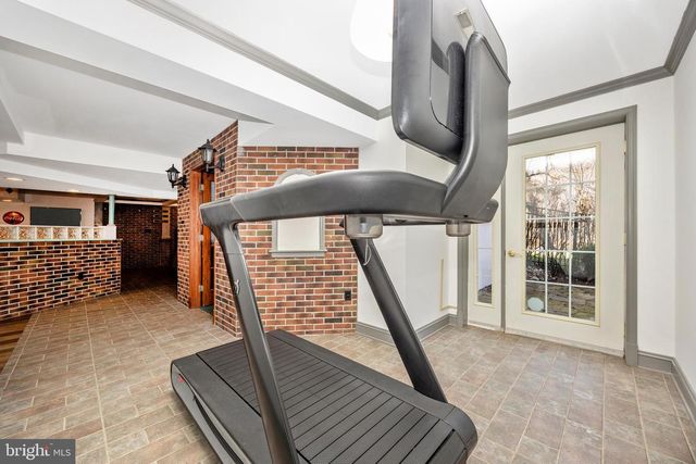 925 SUNSET VALLEY DR, Sykesville, MD 21784