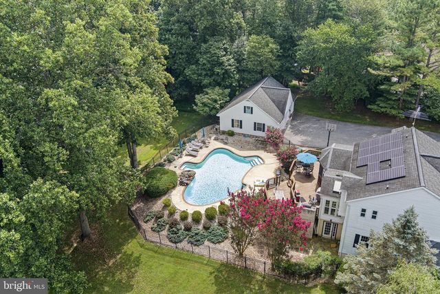 925 SUNSET VALLEY DR, Sykesville, MD 21784