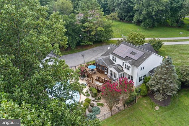 925 SUNSET VALLEY DR, Sykesville, MD 21784