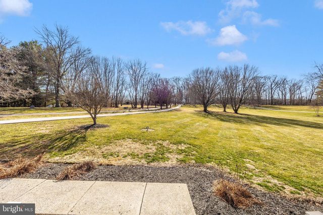 925 SUNSET VALLEY DR, Sykesville, MD 21784