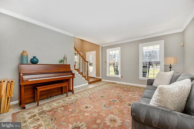 925 SUNSET VALLEY DR, Sykesville, MD 21784