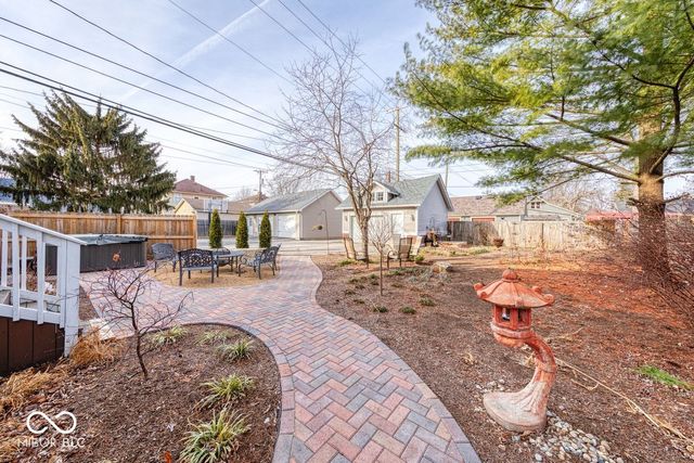 450 E Madison Street, Franklin, IN 46131