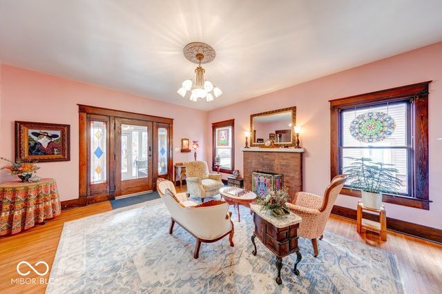 450 E Madison Street, Franklin, IN 46131