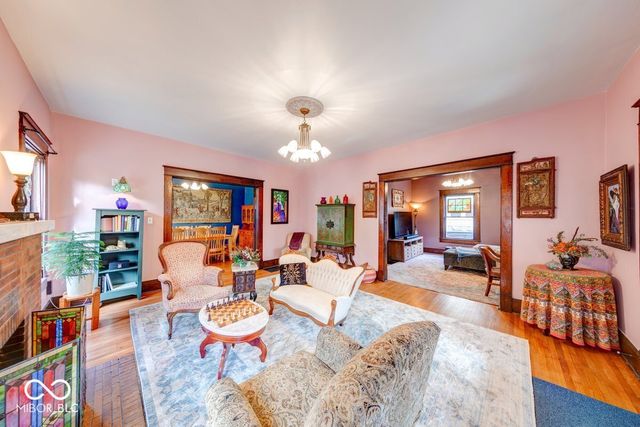 450 E Madison Street, Franklin, IN 46131