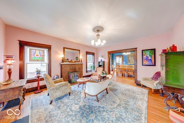 450 E Madison Street, Franklin, IN 46131