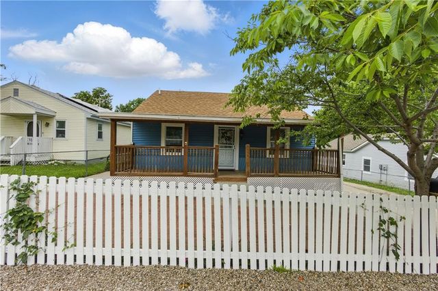 814 S Saville Avenue, Independence, MO 64052