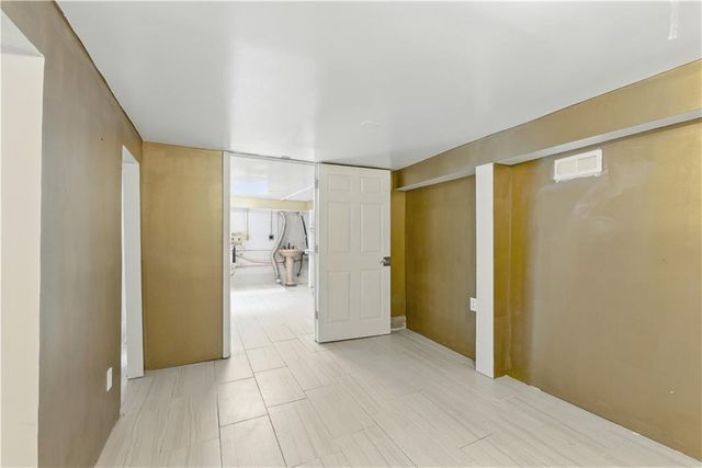 814 S Saville Avenue, Independence, MO 64052