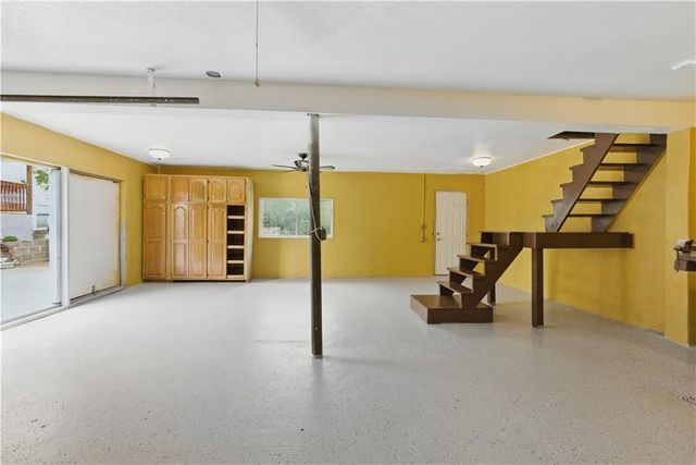 814 S Saville Avenue, Independence, MO 64052