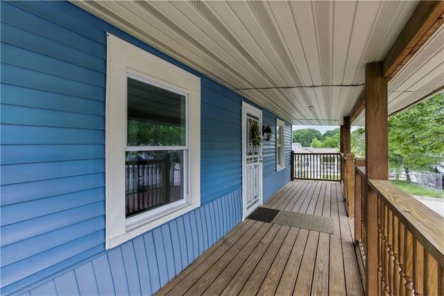 814 S Saville Avenue, Independence, MO 64052