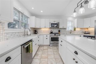 36 Beachview Terrace, Middletown, RI 02842