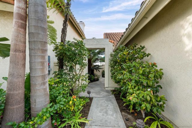 13286 Ocean Vista Rd, San Diego, CA 92130