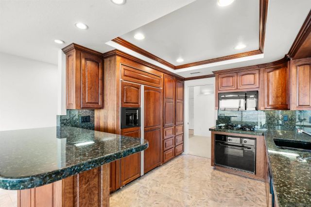 13286 Ocean Vista Rd, San Diego, CA 92130