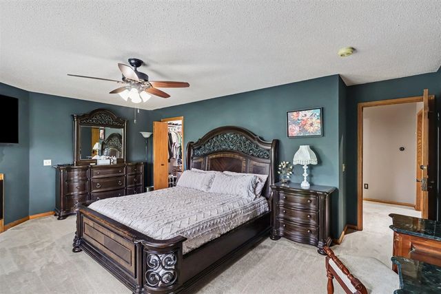 2685 Hunters Point, Kalamazoo, MI 49048