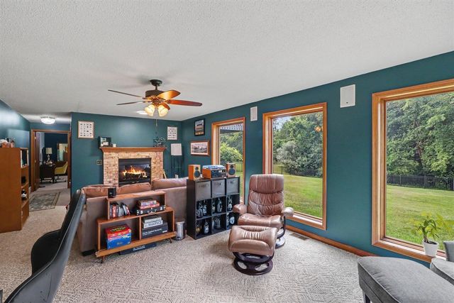 2685 Hunters Point, Kalamazoo, MI 49048