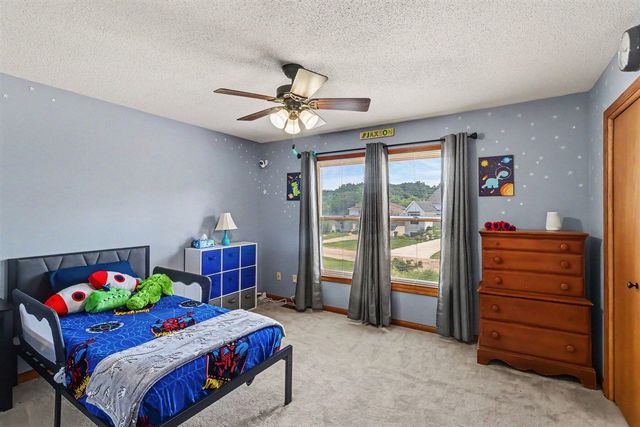 2685 Hunters Point, Kalamazoo, MI 49048