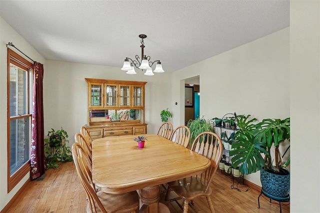 2685 Hunters Point, Kalamazoo, MI 49048