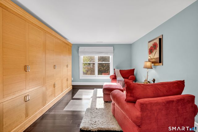 204 Braeside Drive, Hamden, CT 06514