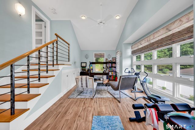 204 Braeside Drive, Hamden, CT 06514