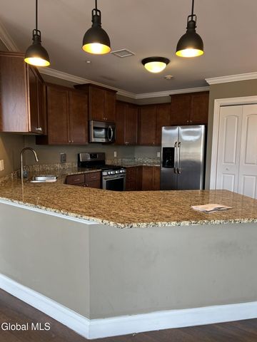 17 Chapel Street APT 602, Albany, NY 12210