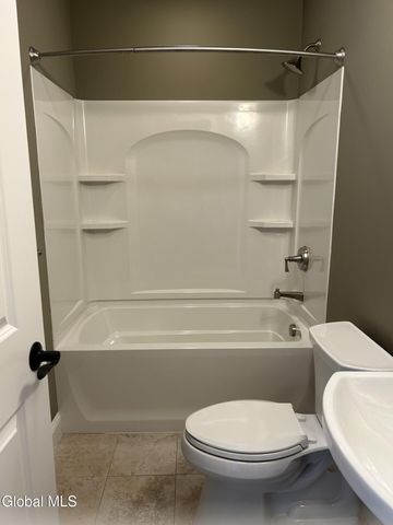 17 Chapel Street APT 602, Albany, NY 12210