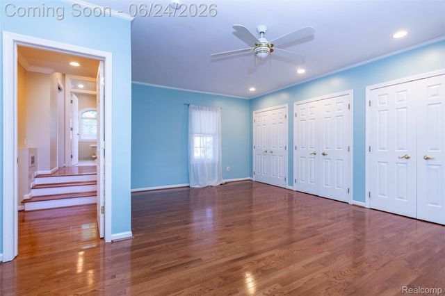 21170 Outer Drive Drive, Dearborn, MI 48124