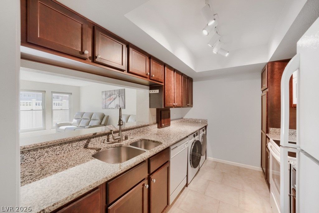 2854 Geary Place 3803, Las Vegas, NV 89109 — photo 3