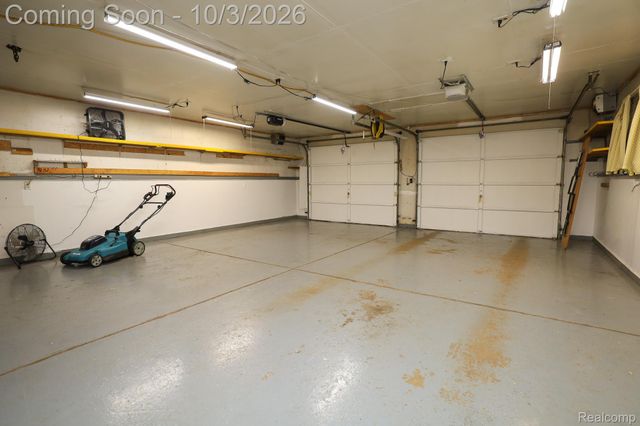 5072 Joangay Boulevard, Waterford Charter Township, MI 48327